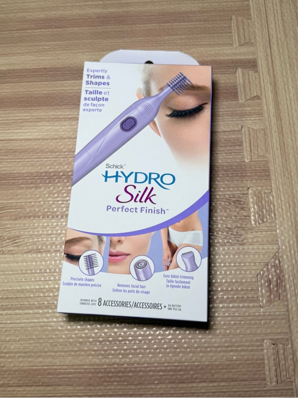 Schick Hydro Silk Perfect Finish Trimmer Women Facial Eyebrow Bikini NEW